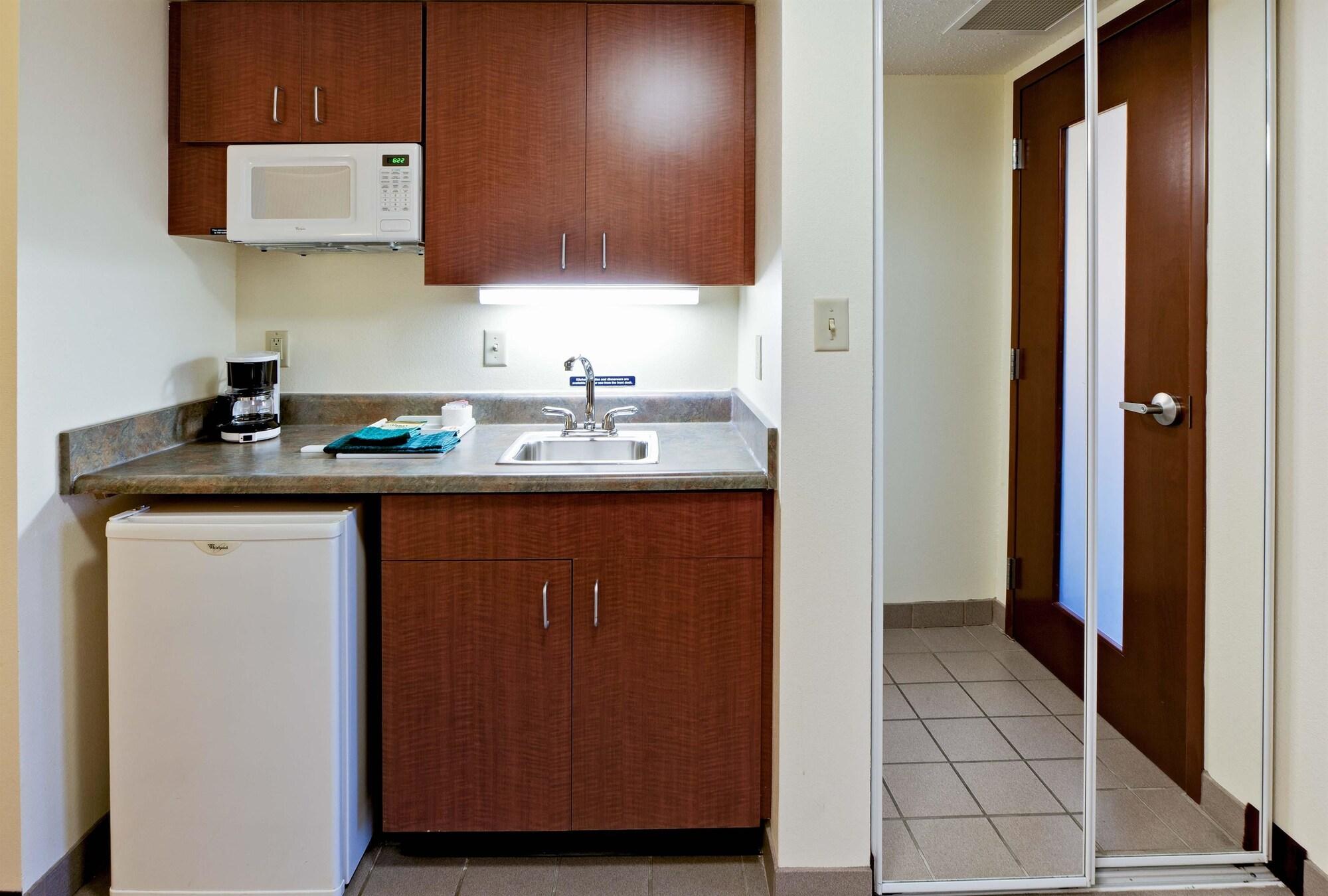 Hawthorn Suites By Wyndham Louisville East Eksteriør bilde